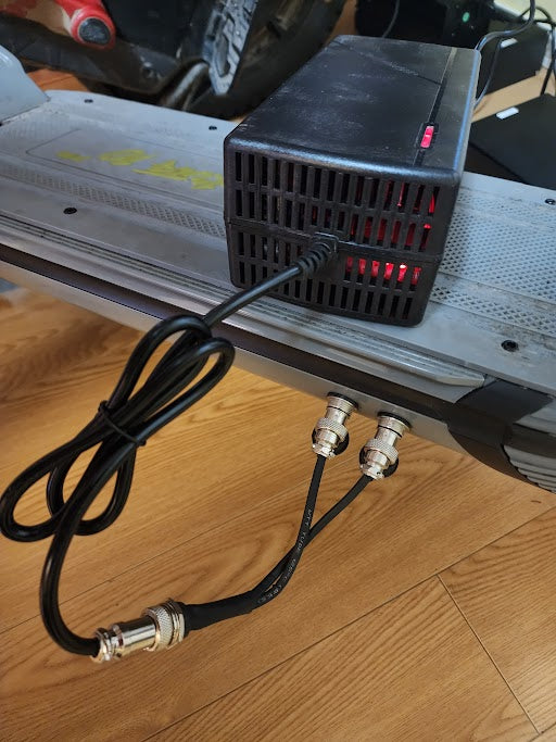 Electric Scooter Fast Charger ( 60v / 72v )