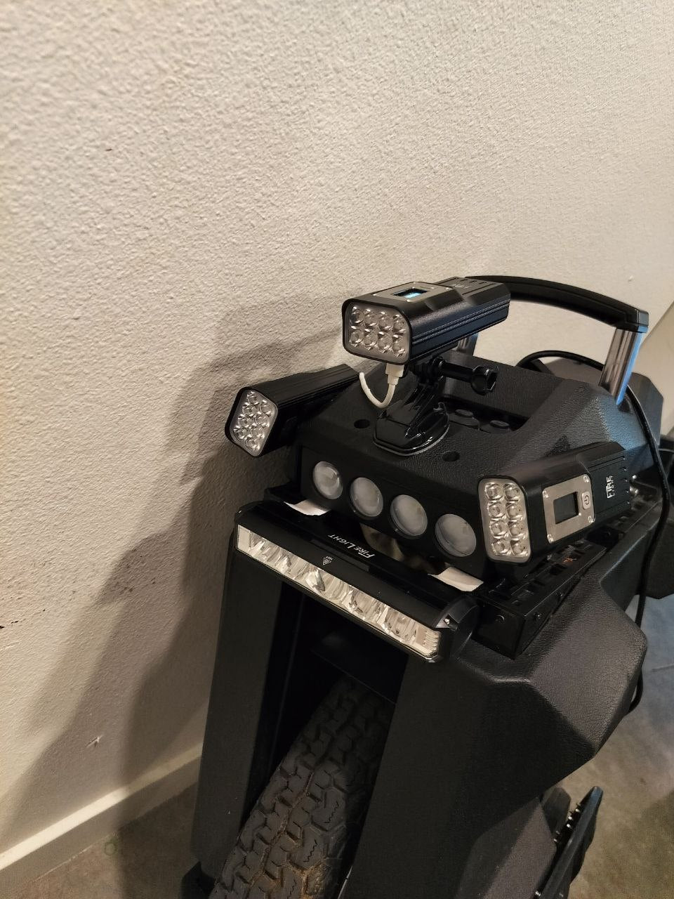 FireLight L2000 Electric Scooter Light image 8