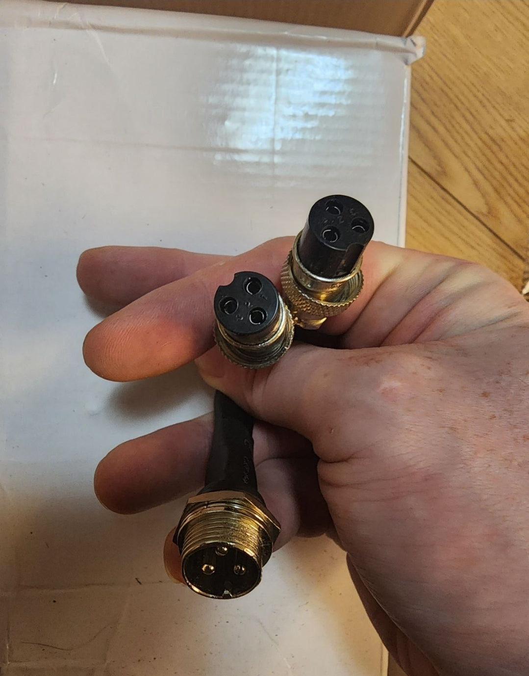 Scooter Charger Splitter (GX16-3)