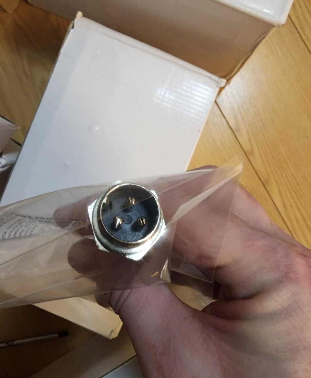 Scooter Charger Splitter (GX16-3)