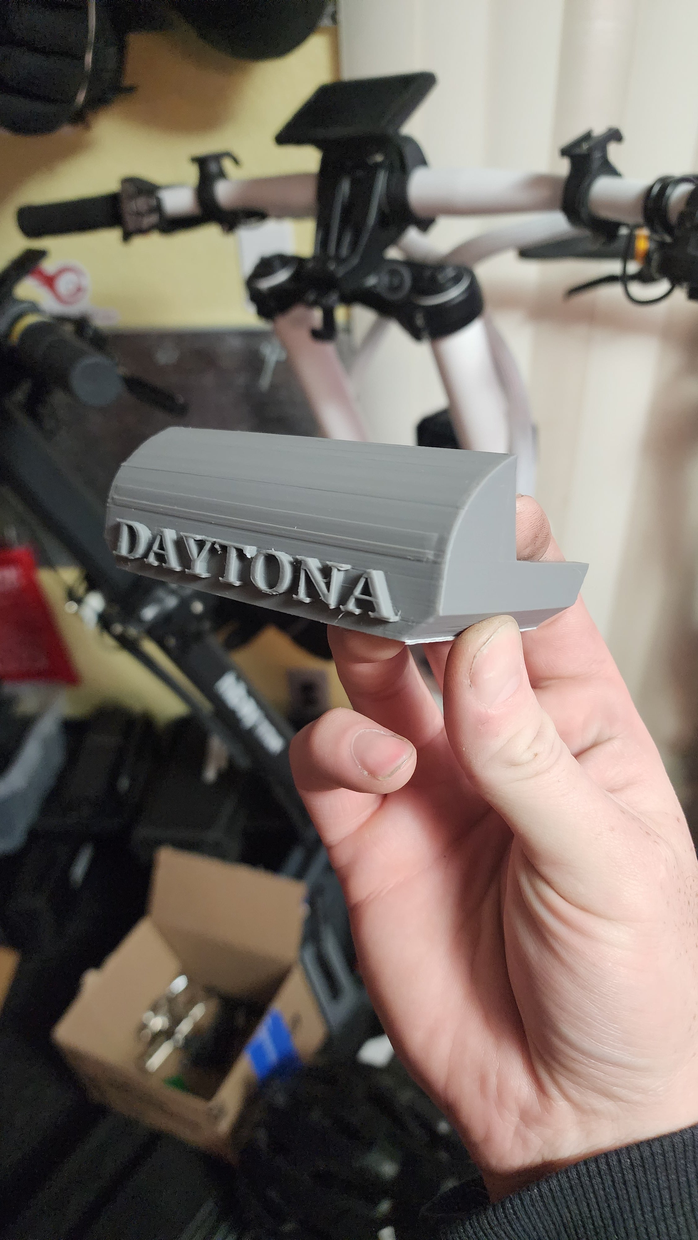 Hooga Daytona Display Cover v6 -3d printable stl download-