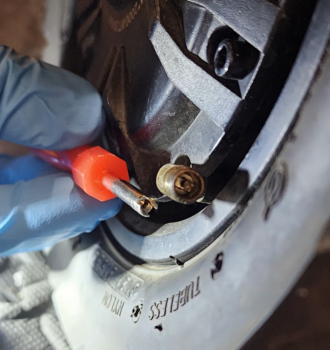 Valve Core Adjustment Tool – Excellent for Tire Maintenance and Anti-Flat Installation