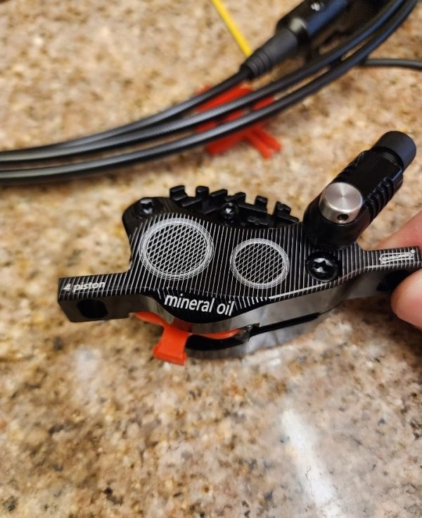 quad piston electric scooter brakes