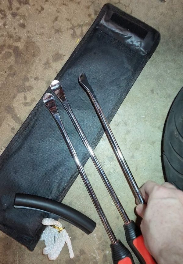 Metal Tire Swappin' Spoons - Image 3